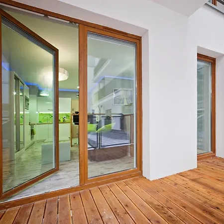 Lägenhet Apartament Centrum Garbary Poznań